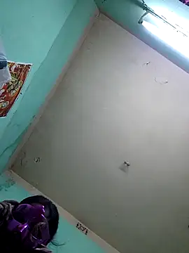 Snapshot of Saxycouple69 chatting on 02/25/26, 05:00 Saxycouple69 online show from 02/25/26, 05:00