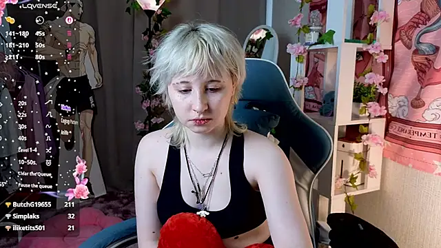 May leaf online show from 02/20/26, 06:26