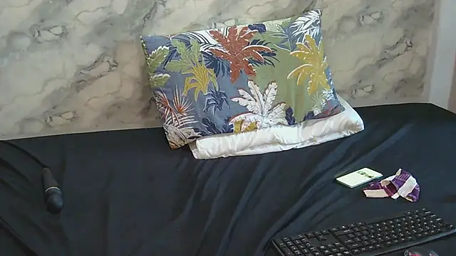 CaramelHotGirl online show from 03/05/26, 07:04