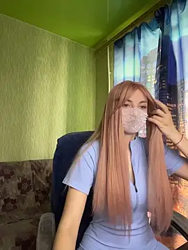 SophieBlackwood online show from 04/20/26, 08:17