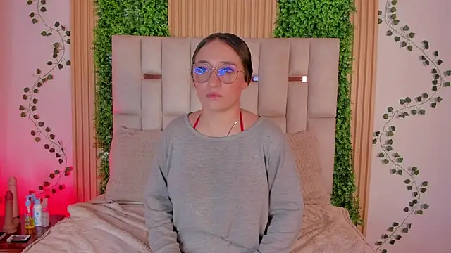 Kitty Milk nm online show from 04/23/26, 11:20