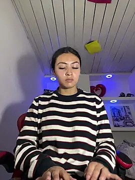 angell cooper8 online show from 04/17/26, 12:19