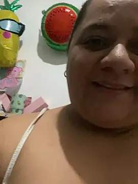 Snapshot of Melanny69x chatting on 02/21/26, 03:18 Melanny69x online show from 02/21/26, 03:18