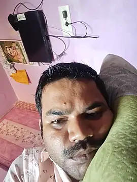 Snapshot of rkr1996kum chatting on 05/31/26, 08:54 rkr1996kum online show from 05/31/26, 08:54