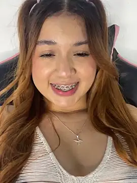 scarleth marquezz online show from 03/11/26, 01:55