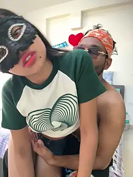 Snapshot of sizzler_hotz chatting on 02/22/26, 10:36 sizzler hotz online show from 02/22/26, 10:36