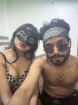 Snapshot of sizzler_hotz chatting on 04/03/26, 06:17 sizzler hotz online show from 04/03/26, 06:17