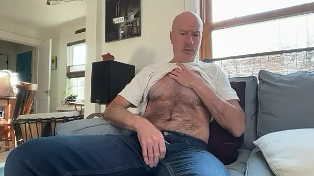 Guy  Grey online show from 04/21/26, 11:49