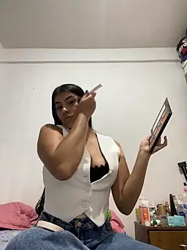 Alara Key online show from 02/26/26, 10:53