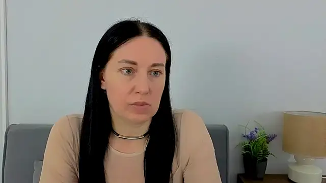 MiaFair online show from 03/25/26, 04:13