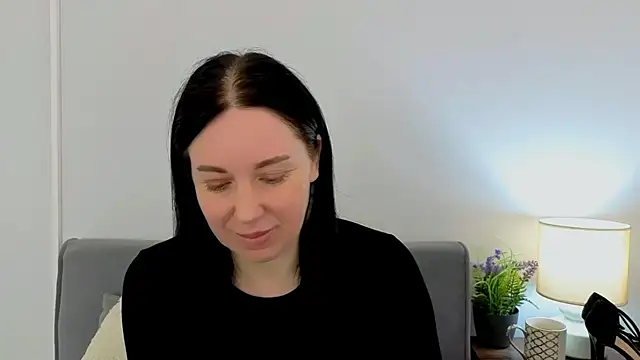 MiaFair online show from 03/27/26, 04:18