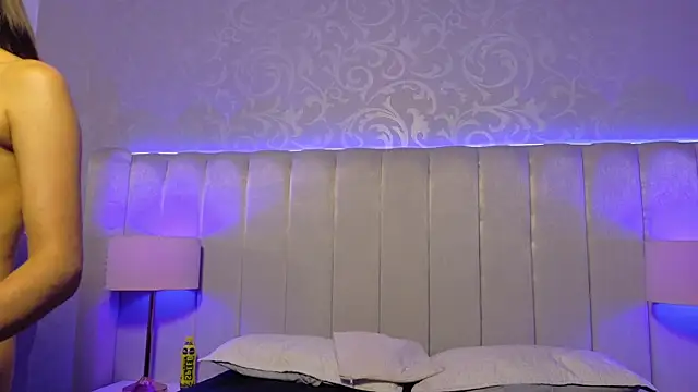 Emily  Stef online show from 07/03/26, 12:00
