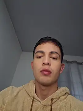 NewYoungHot online show from 03/06/26, 08:38