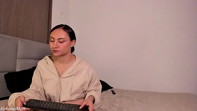 Snapshot of alphaandmuse chatting on 03/02/26, 06:14 alphaandmuse online show from 03/02/26, 06:14