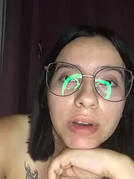 Snapshot of camila_lara chatting on 03/05/26, 12:39 camila lara online show from 03/05/26, 12:39