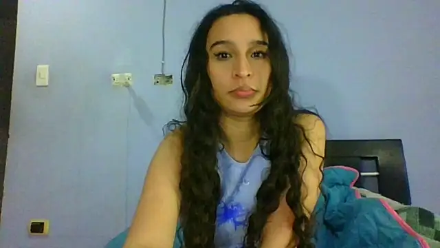 scarlettscottx  online show from 05/12/26, 01:14