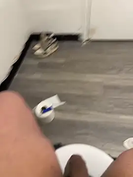 Snapshot of SavorredEscapist chatting on 02/27/26, 06:24 SavorredEscapist online show from 02/27/26, 06:24