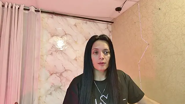 QueenSallyDesire online show from 03/21/26, 01:54