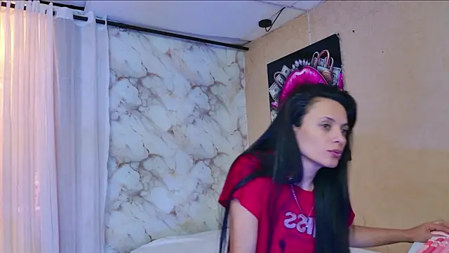 QueenSallyDesire online show from 04/22/26, 03:20