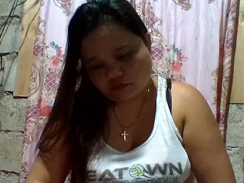 Snapshot of sweetlyn31 chatting on 05/09/26, 07:30 sweetlyn31 online show from 05/09/26, 07:30