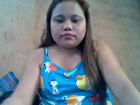 Snapshot of sweetlyn31 chatting on 05/26/26, 10:39 sweetlyn31 online show from 05/26/26, 10:39