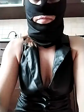 Snapshot of Honeybby1 chatting on 02/22/26, 12:26 Honeybby1 online show from 02/22/26, 12:26