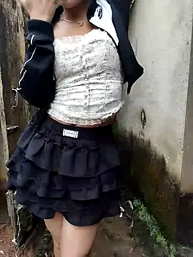 ngocbao11 online show from 03/16/26, 05:44