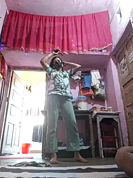 Snapshot of radha76448 chatting on 02/21/26, 10:16 radha76448 online show from 02/21/26, 10:16