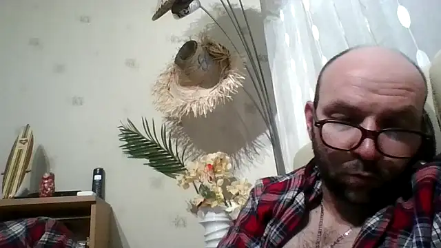 Florent1307 online show from 04/16/26, 09:39