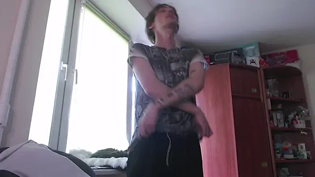 Samuel Skywalker online show from 06/08/26, 06:47