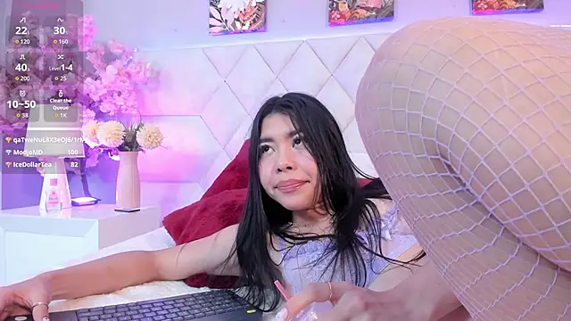 Bianca Monroe  online show from 06/06/26, 08:41