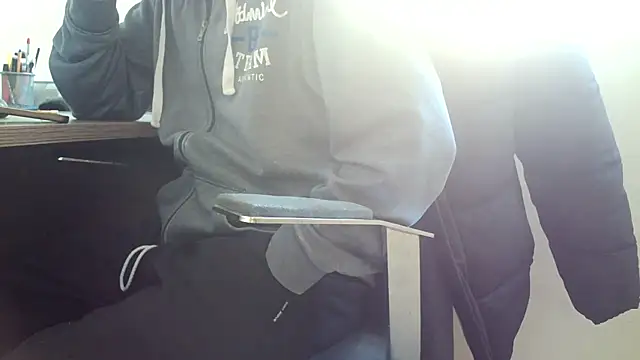 Snapshot of truble78 chatting on 03/02/26, 09:16 truble78 online show from 03/02/26, 09:16