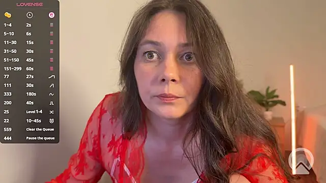 Snapshot of Lyanka_Sweet chatting on 04/29/26, 09:13 Lyanka Sweet online show from 04/29/26, 09:13