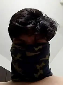 smallthickdick115 online show from 04/24/26, 09:12