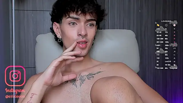 Snapshot of sr_sprinkles chatting on 02/27/26, 03:56 sr sprinkles online show from 02/27/26, 03:56