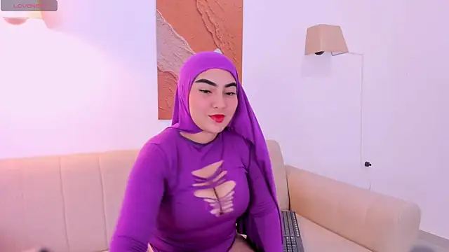 Malika Noor online show from 07/09/26, 03:27