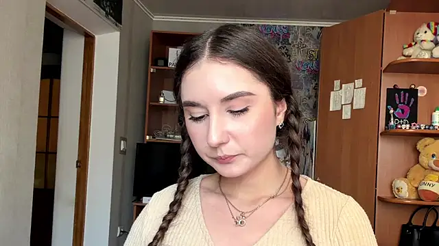 poly princess online show from 04/01/26, 01:41