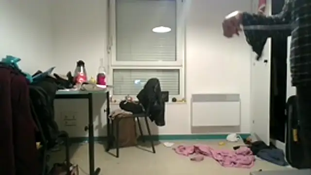 Snapshot of DolliaStarz chatting on 02/19/26, 05:42 DolliaStarz online show from 02/19/26, 05:42