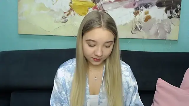 Snapshot of MilanaSiia chatting on 02/21/26, 06:14 MilanaSiia online show from 02/21/26, 06:14