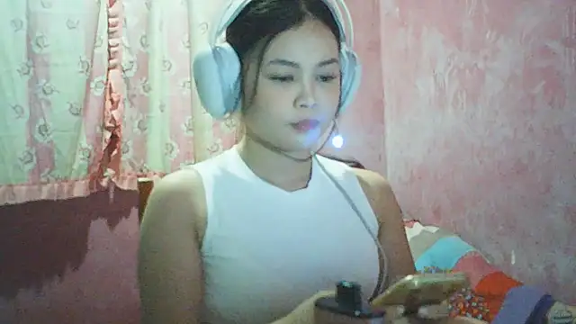 DessertFlower online show from 04/24/26, 03:42