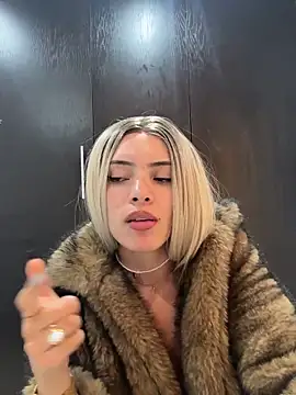 romanovanita online show from 03/23/26, 04:38