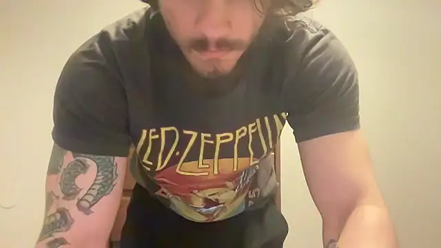 Snapshot of Marz1981zraM chatting on 03/01/26, 08:38 Marz1981zraM online show from 03/01/26, 08:38