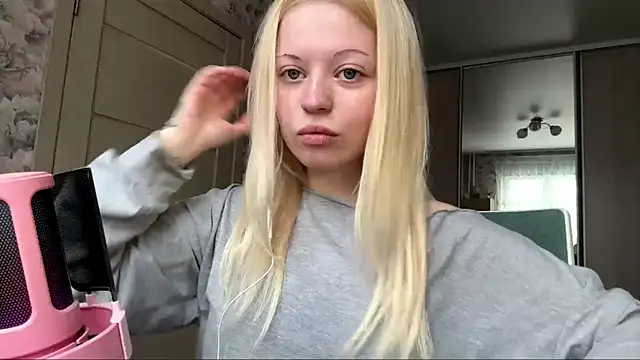 JeneeBIanks online show from 03/01/26, 09:11