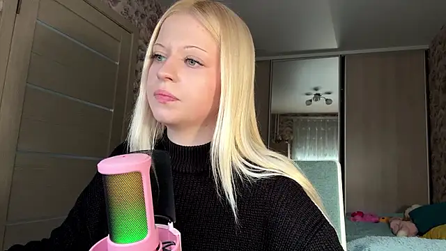 JeneeBIanks online show from 03/10/26, 11:48