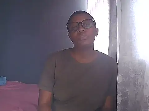 Snapshot of BossynBeautiful chatting on 02/22/26, 05:51 BossynBeautiful online show from 02/22/26, 05:51