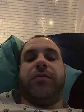 Snapshot of LaBuBupara chatting on 02/28/26, 10:55 LaBuBupara online show from 02/28/26, 10:55