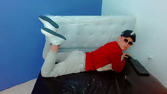 Snapshot of masterboyx chatting on 02/22/26, 03:10 masterboyx online show from 02/22/26, 03:10