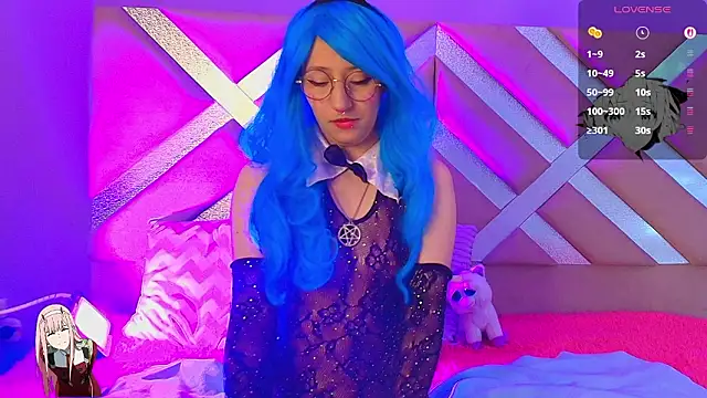 mitsuri nyx online show from 03/19/26, 12:09