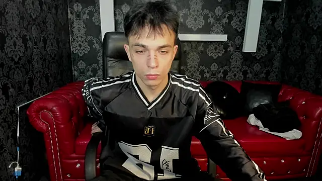 ClarkBev online show from 04/02/26, 07:50