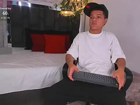 PATRIICKMILLER online show from 02/24/26, 03:43